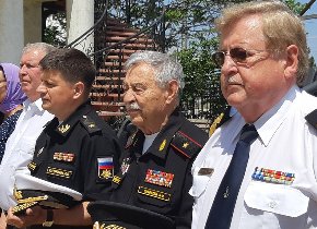 В Севастопольском храме установлен памятный якорь от главнокомандующего ВМФ