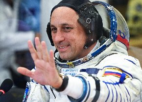 Встреча с почетным гражданином Севастополя космонавтом-испытателем Антоном Шкаплеровым